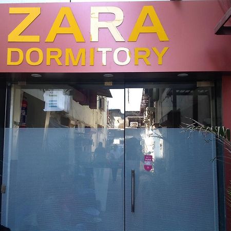 Zara Dormitory Mumbai Exterior foto